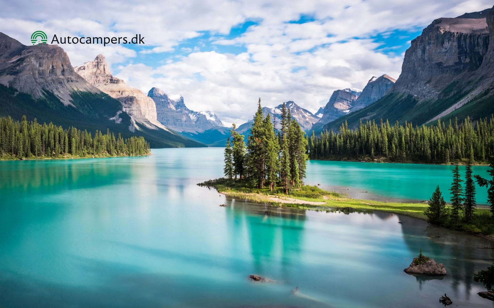 Maligne Lake med Spirit Island i Jasper National Park